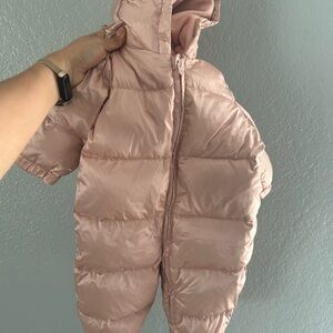 Gap Baby 100% Recycled Heavy Weight Puffer One-Piece 12-18 Months Antique Pink